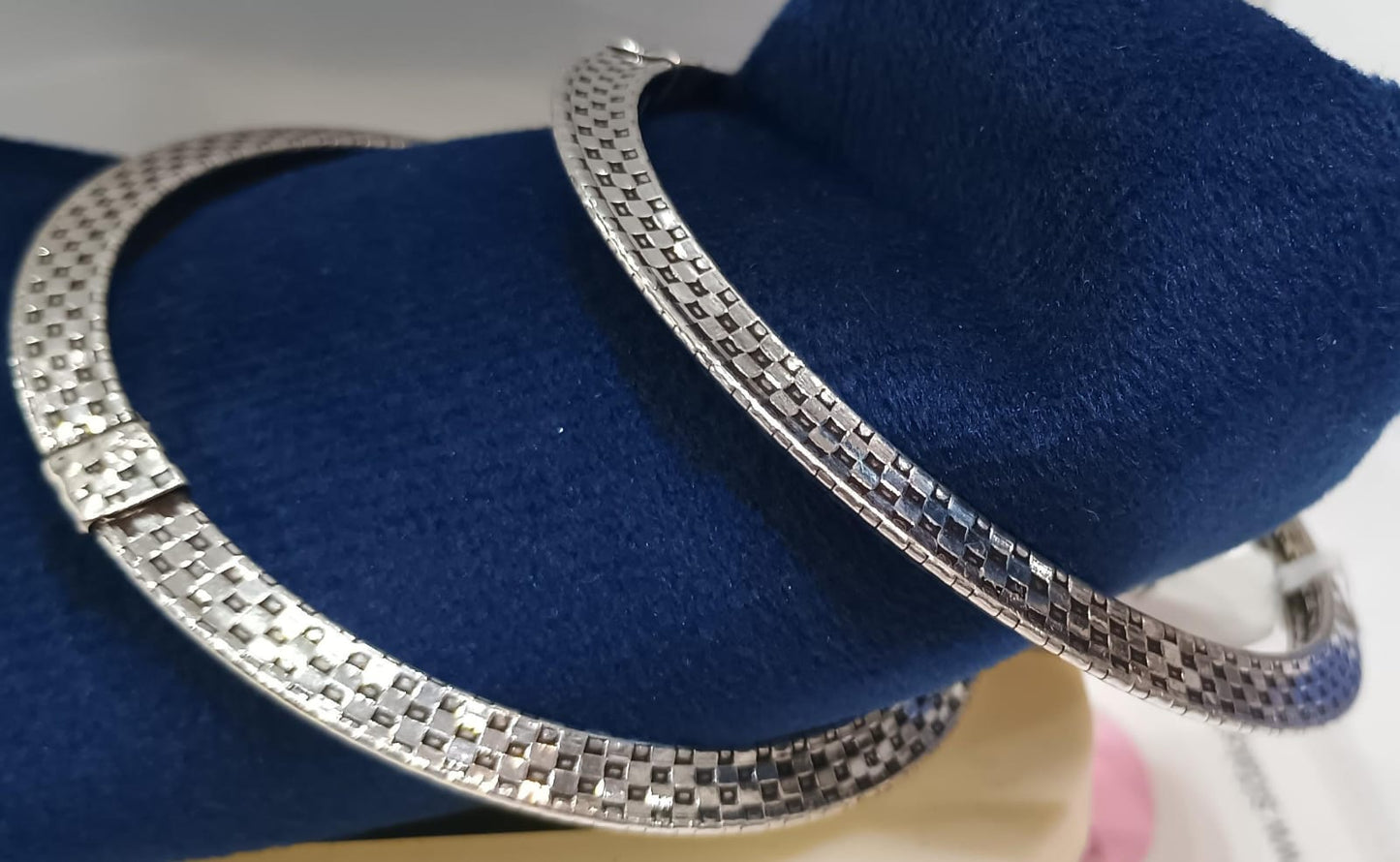 Oxidized Flat Openable Bangles