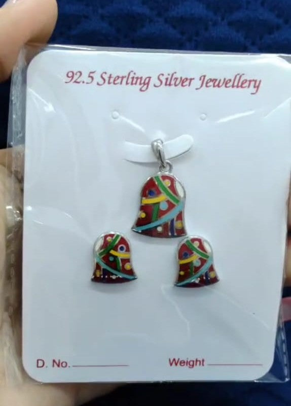 Lightweight Enamel Pendant Set