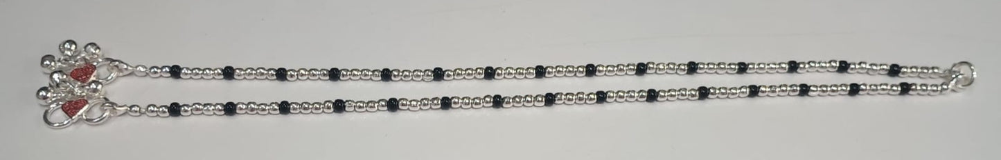 Black bead fixed size payal