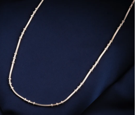 Dot Snake Silver Chain