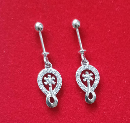 Eight-Shaped Helix Piercing Earrings