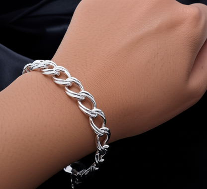 Curb Hollow Gents Bracelet