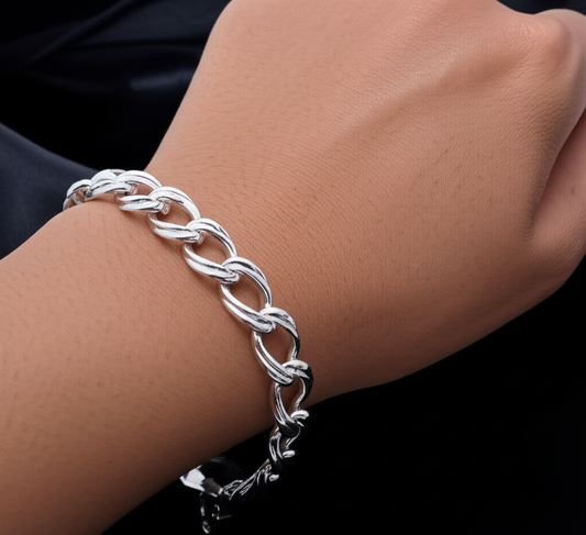 Curb Hollow Gents Bracelet