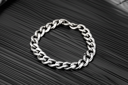 Curb Hollow Gents Bracelet