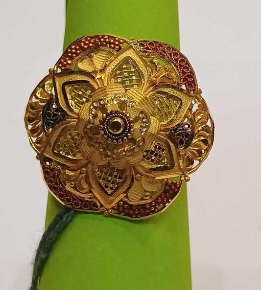 18kt Flower Ring
